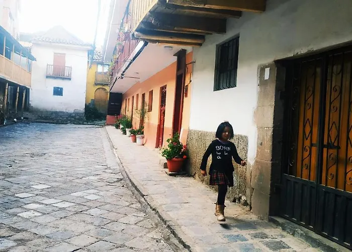 Anais Y Nicolas